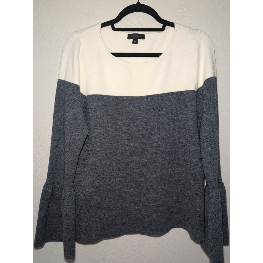 Ann Taylor Long Bell Sleeve Sweater Wool Blend Grey Cream Colorblocked Large‎